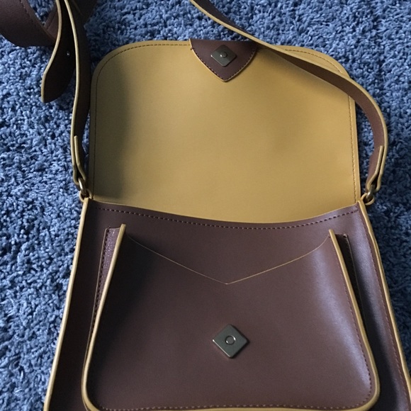 Angela cross body by Anne Klein - Picture 3 of 5